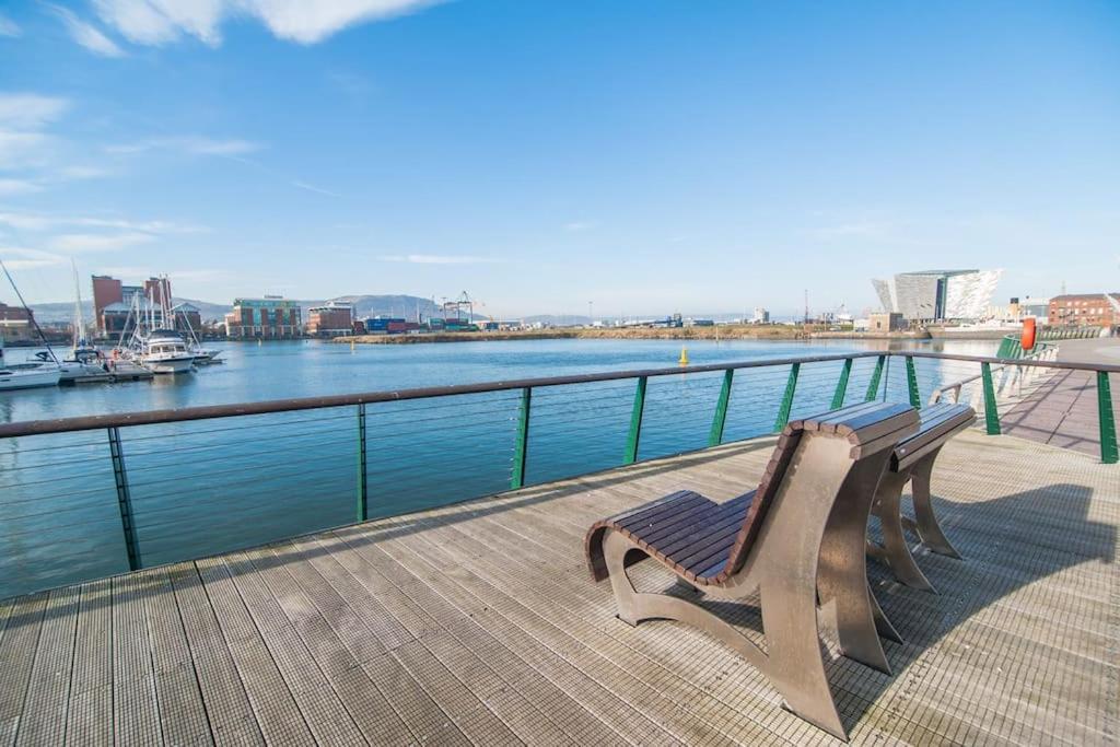 Titanic Quarter Apartment Belfast Luaran gambar