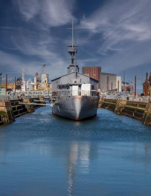 Titanic Quarter Apartment Belfast Luaran gambar